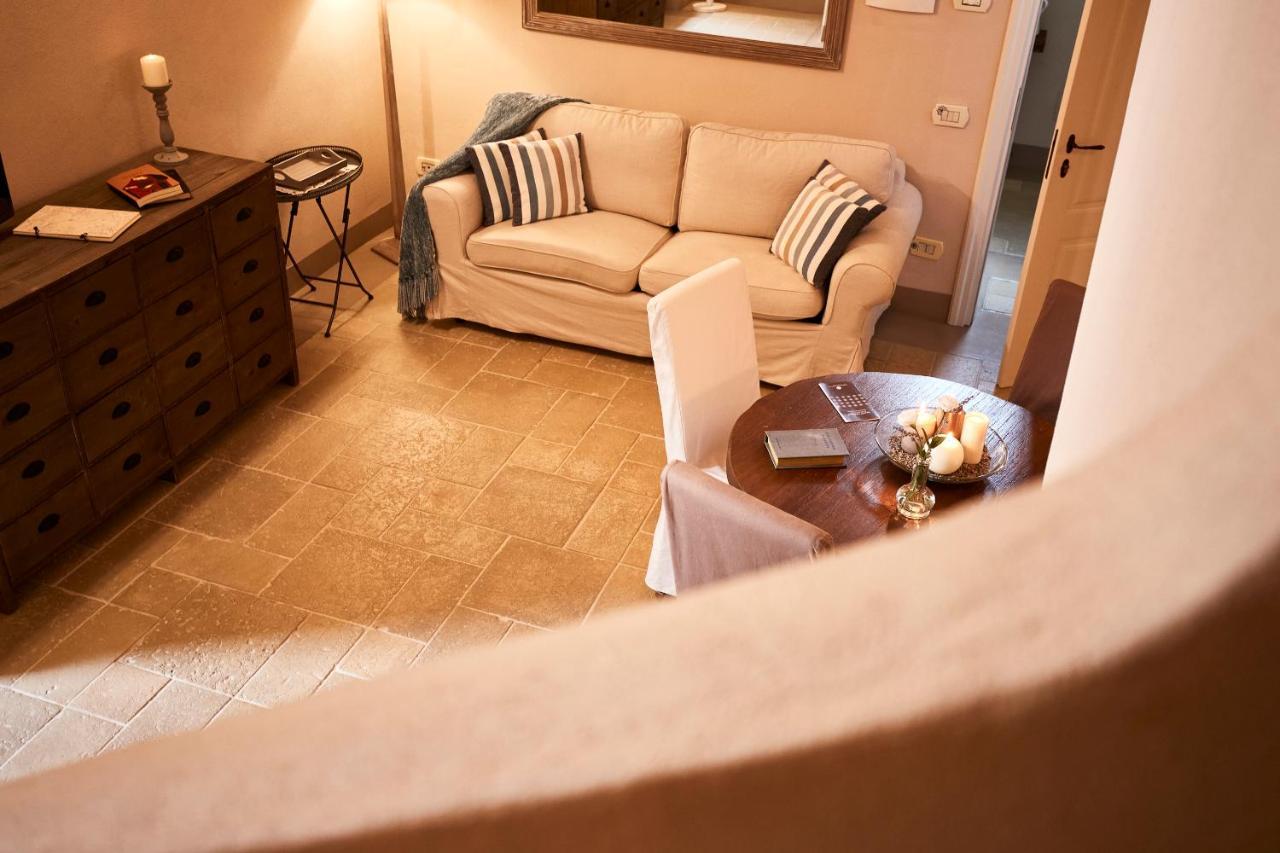 Borgo San Gaetano Bed & Breakfast แบร์นัลดา ภายนอก รูปภาพ