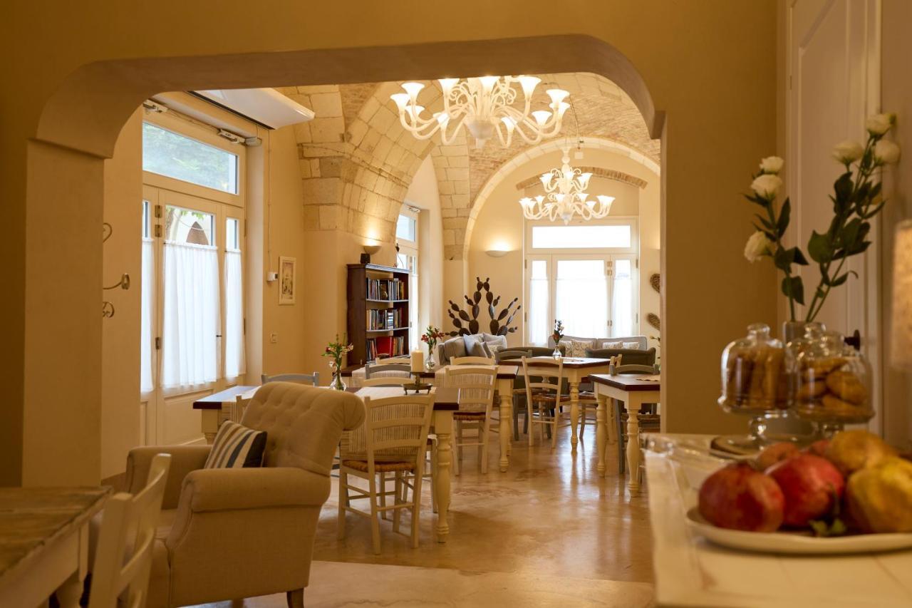 Borgo San Gaetano Bed & Breakfast แบร์นัลดา ภายนอก รูปภาพ