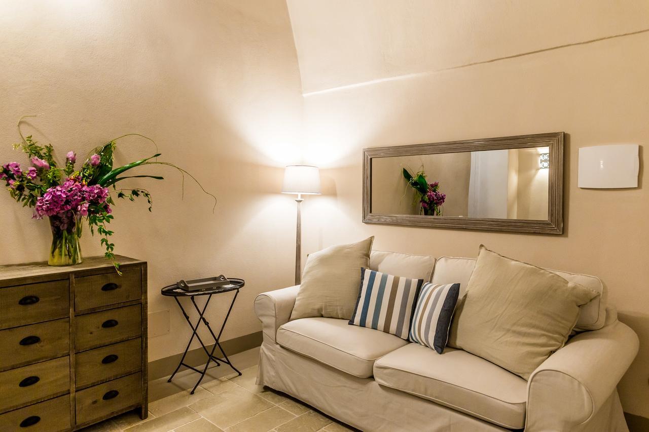 Borgo San Gaetano Bed & Breakfast แบร์นัลดา ภายนอก รูปภาพ