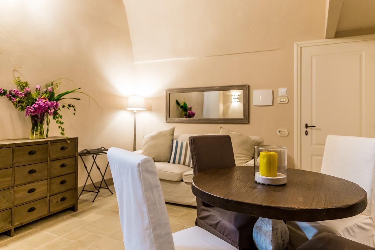 Borgo San Gaetano Bed & Breakfast แบร์นัลดา ภายนอก รูปภาพ