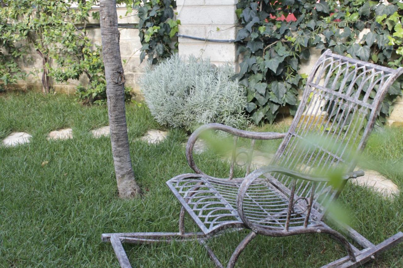 Borgo San Gaetano Bed & Breakfast แบร์นัลดา ภายนอก รูปภาพ